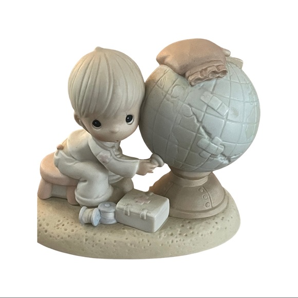 Precious Moments figurine “Jesus Is The Answer” excellent condition! - Picture 1 of 2